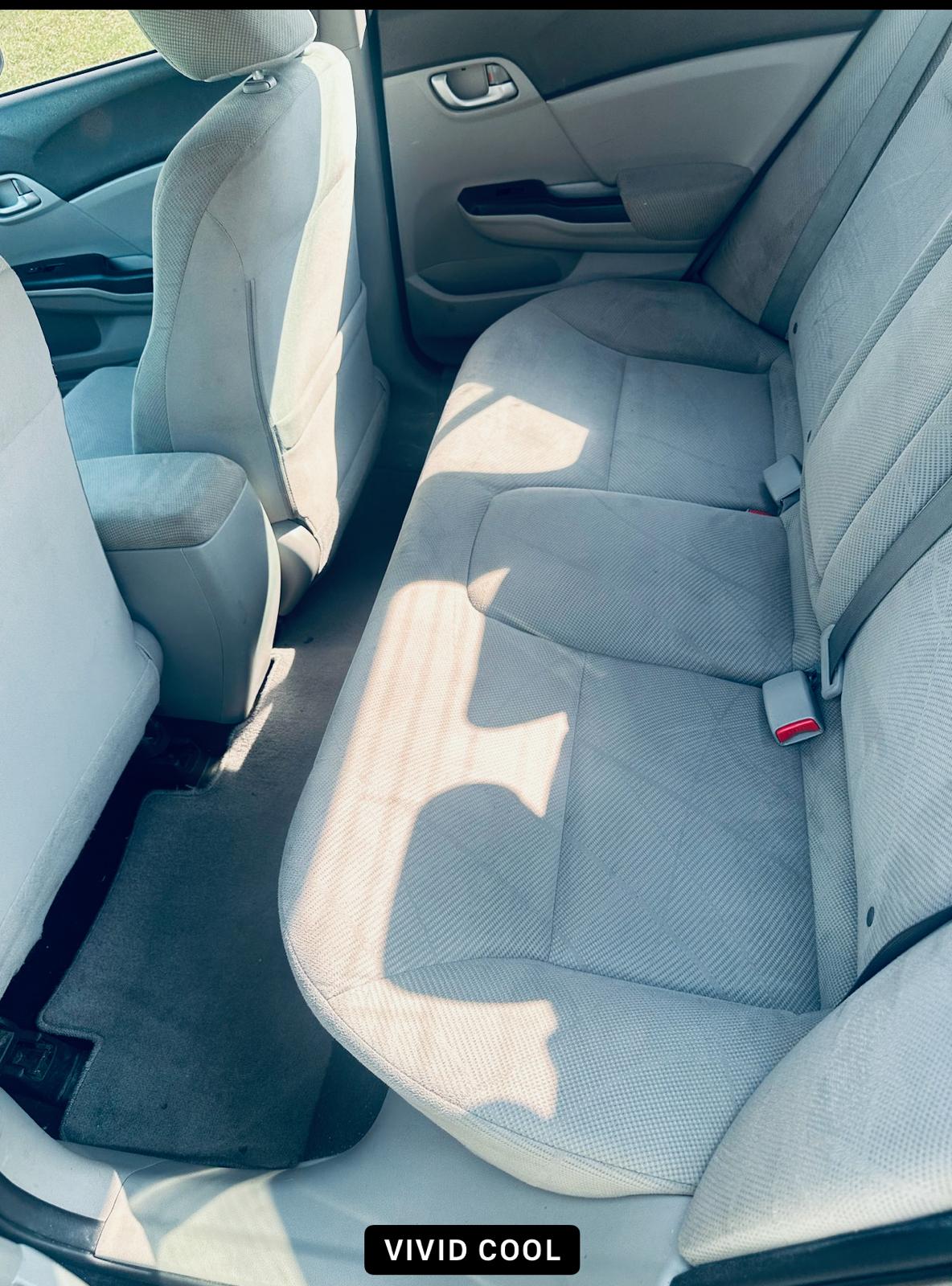 Honda civic LX 2012