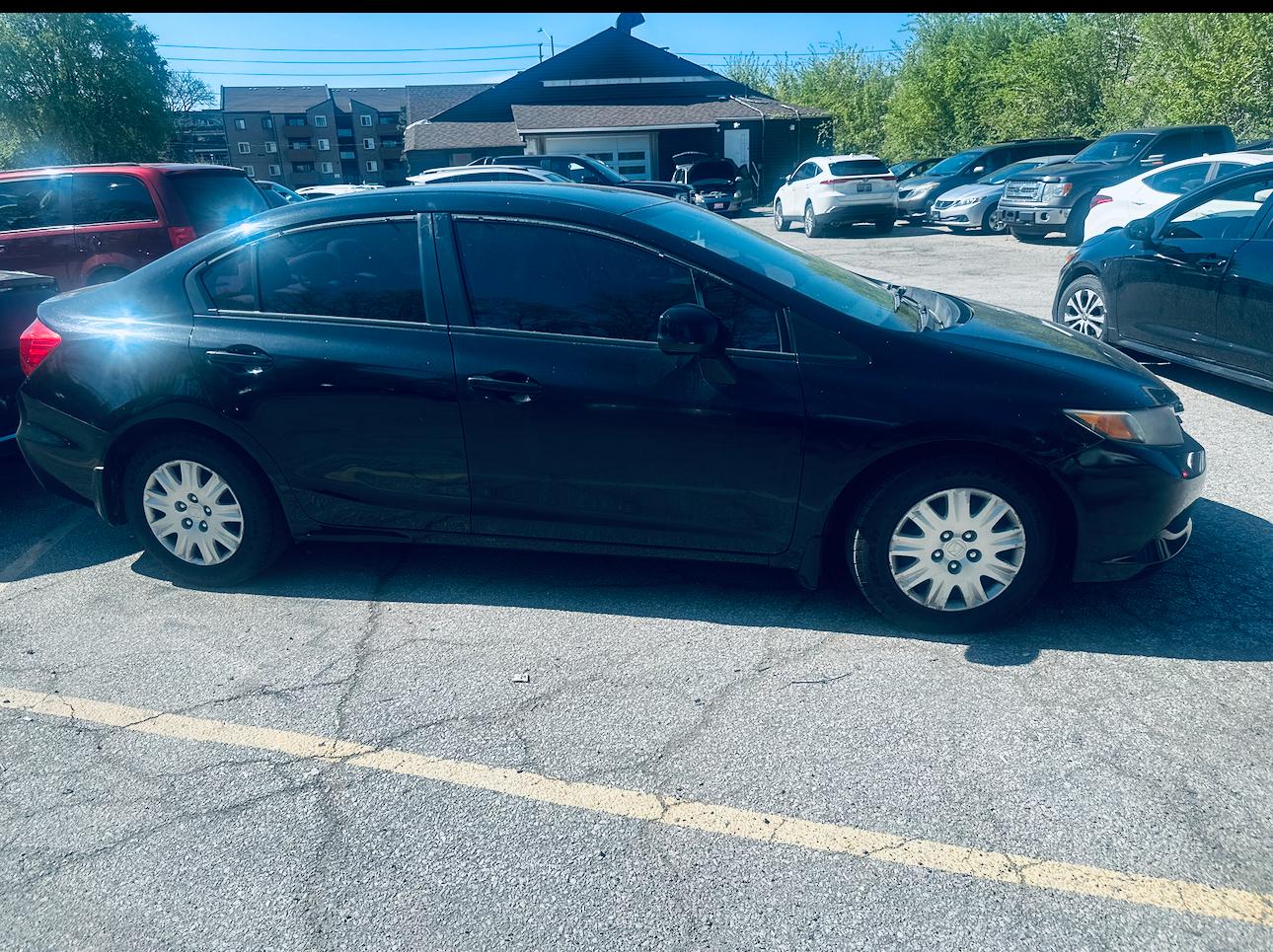 Honda civic LX 2012