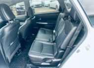 Toyota Prius v  2015 1